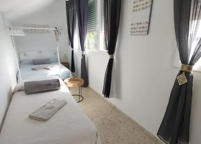 Lanzada 펜션 산신소